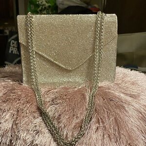 Glamorous Gold Chain Evening Clutch